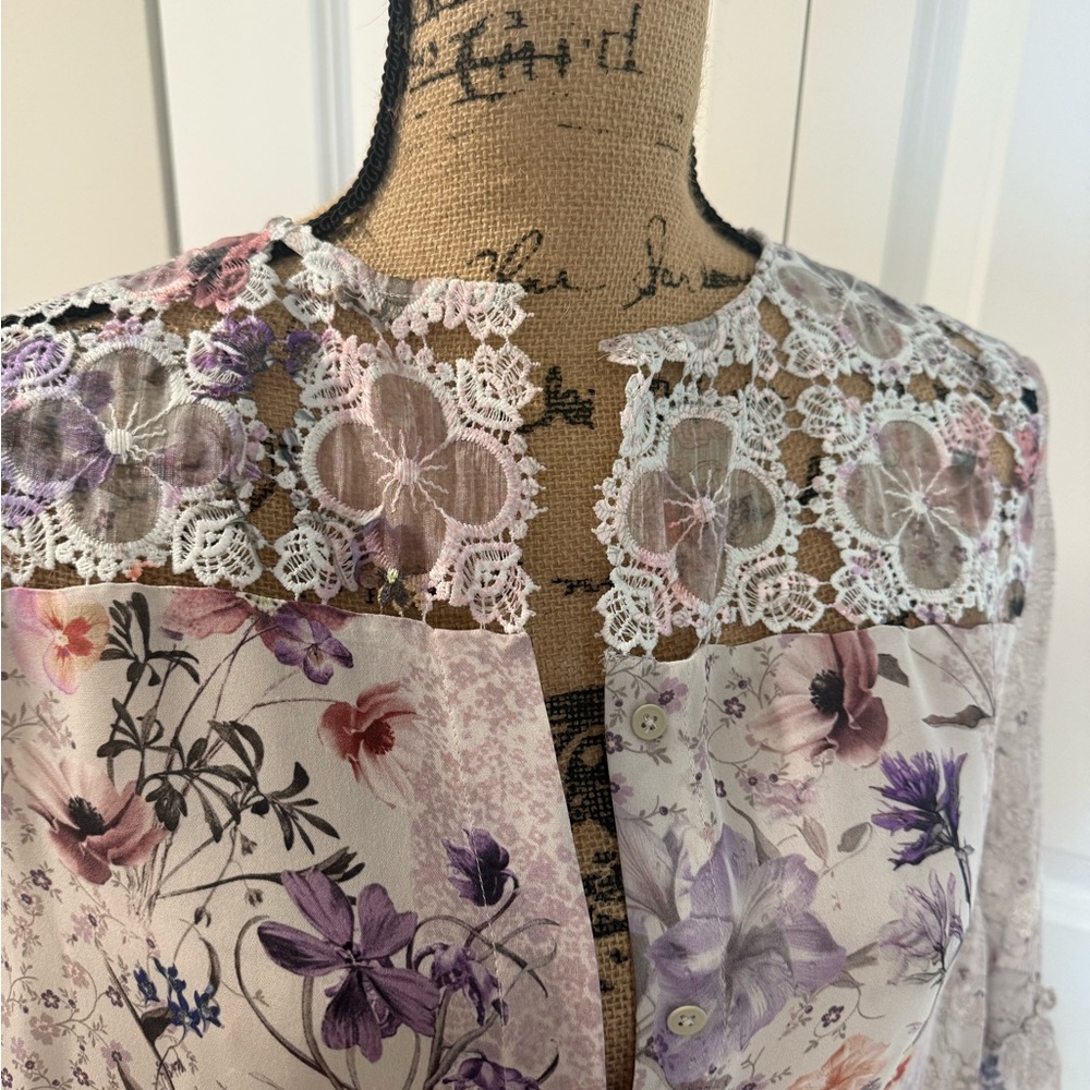 Lilac & white 100% Silk Lace Top by Elie Tahari